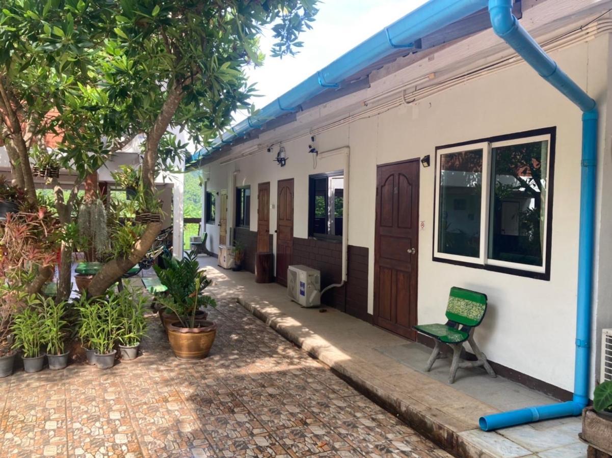 Pimpa House Hotel Ban Hua Nam Mae Sakut Exterior photo