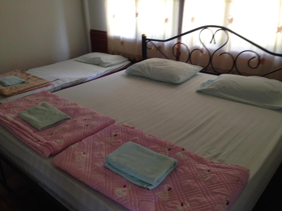 Pimpa House Hotel Ban Hua Nam Mae Sakut Exterior photo
