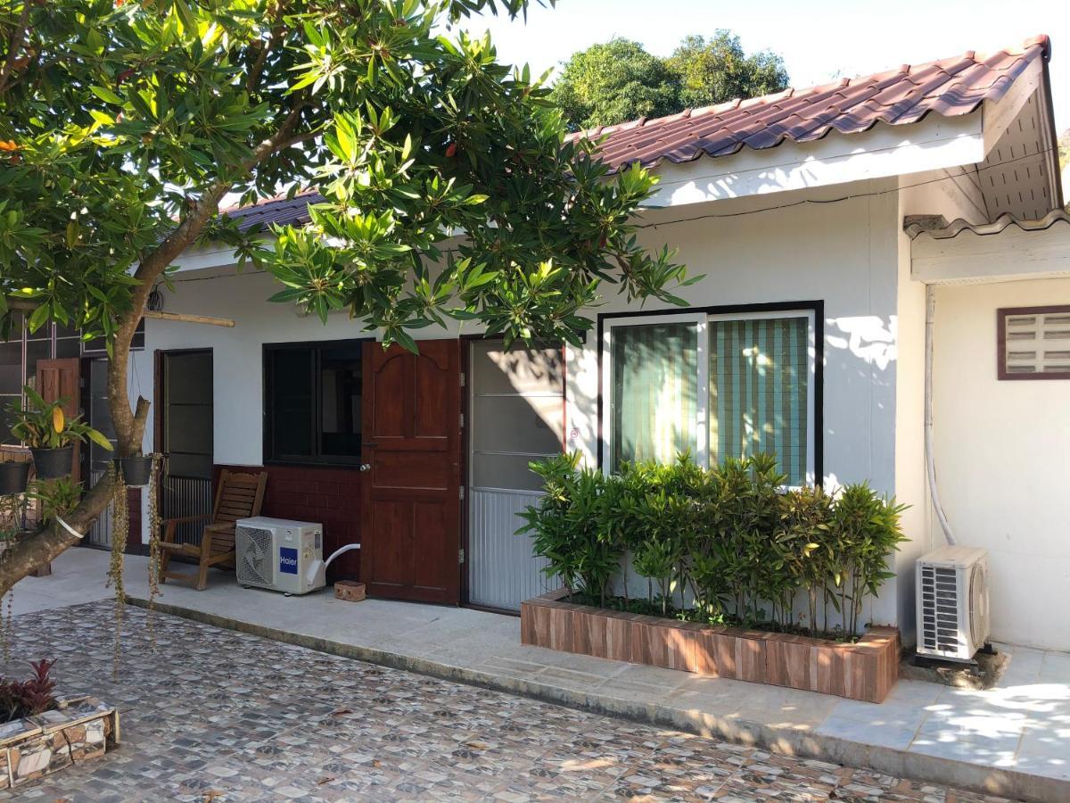 Pimpa House Hotel Ban Hua Nam Mae Sakut Exterior photo